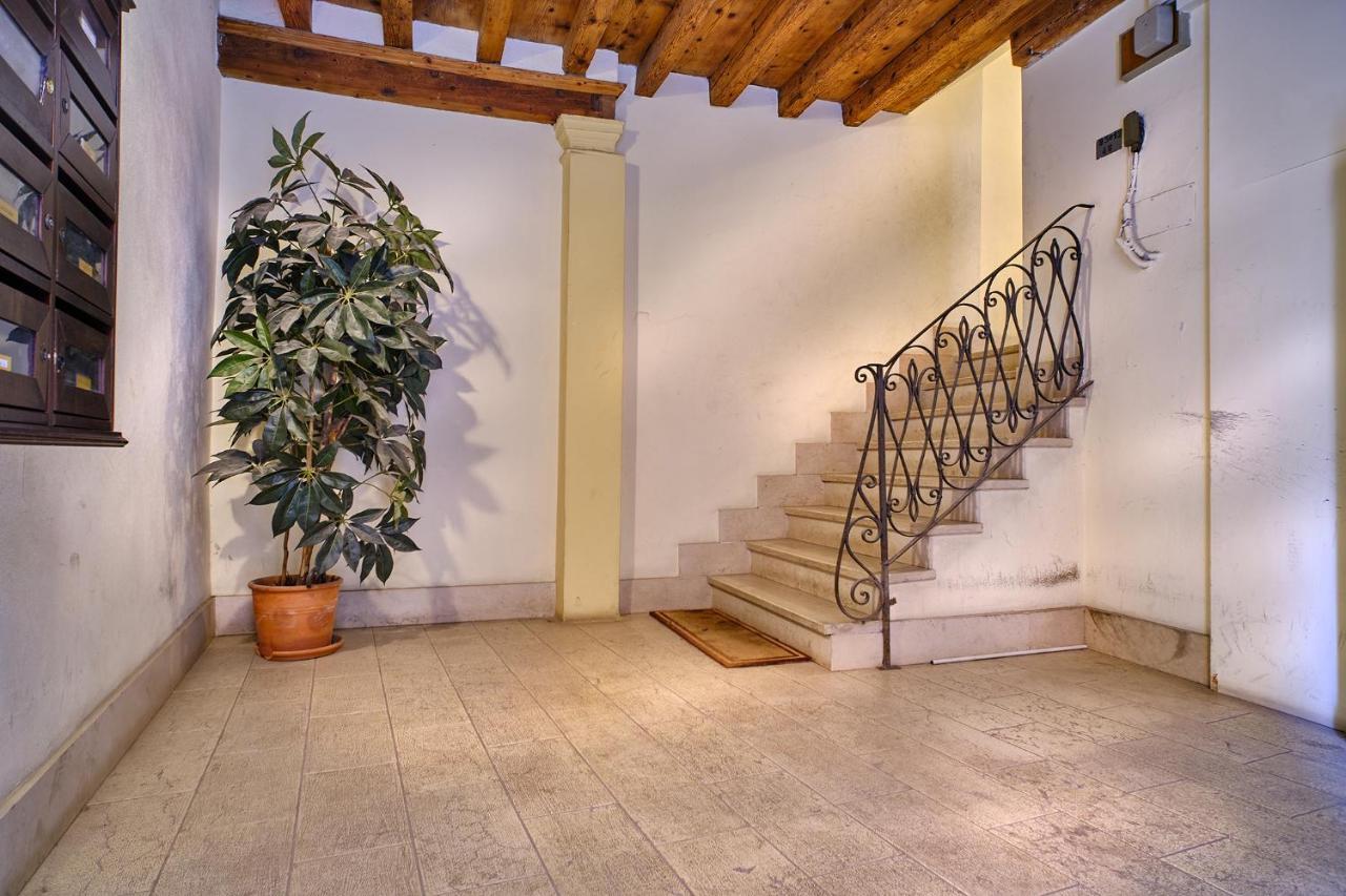 Appartement La Zulina à Vérone Extérieur photo